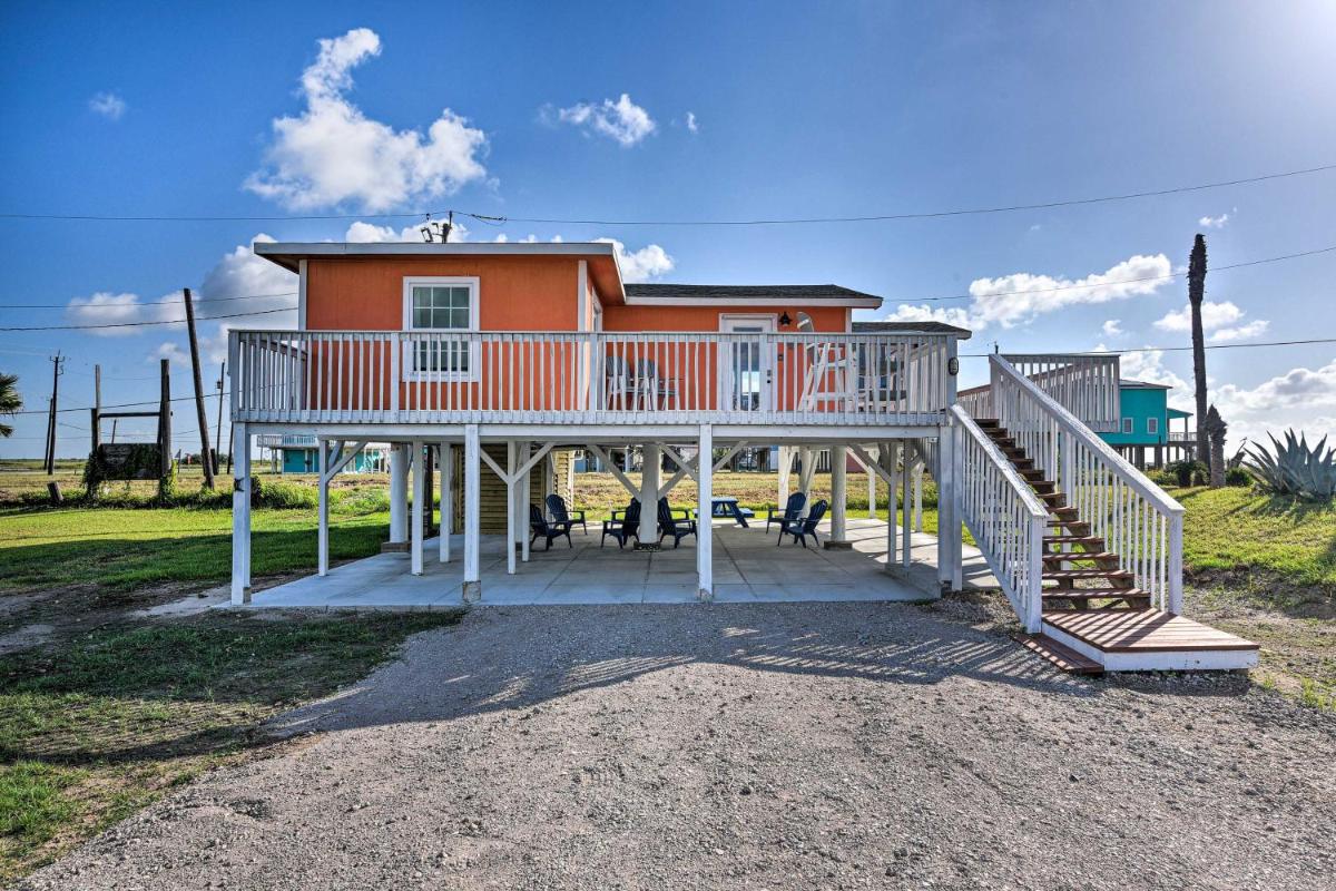 y Escape - Steps to Shore and Restaurant! - Housity