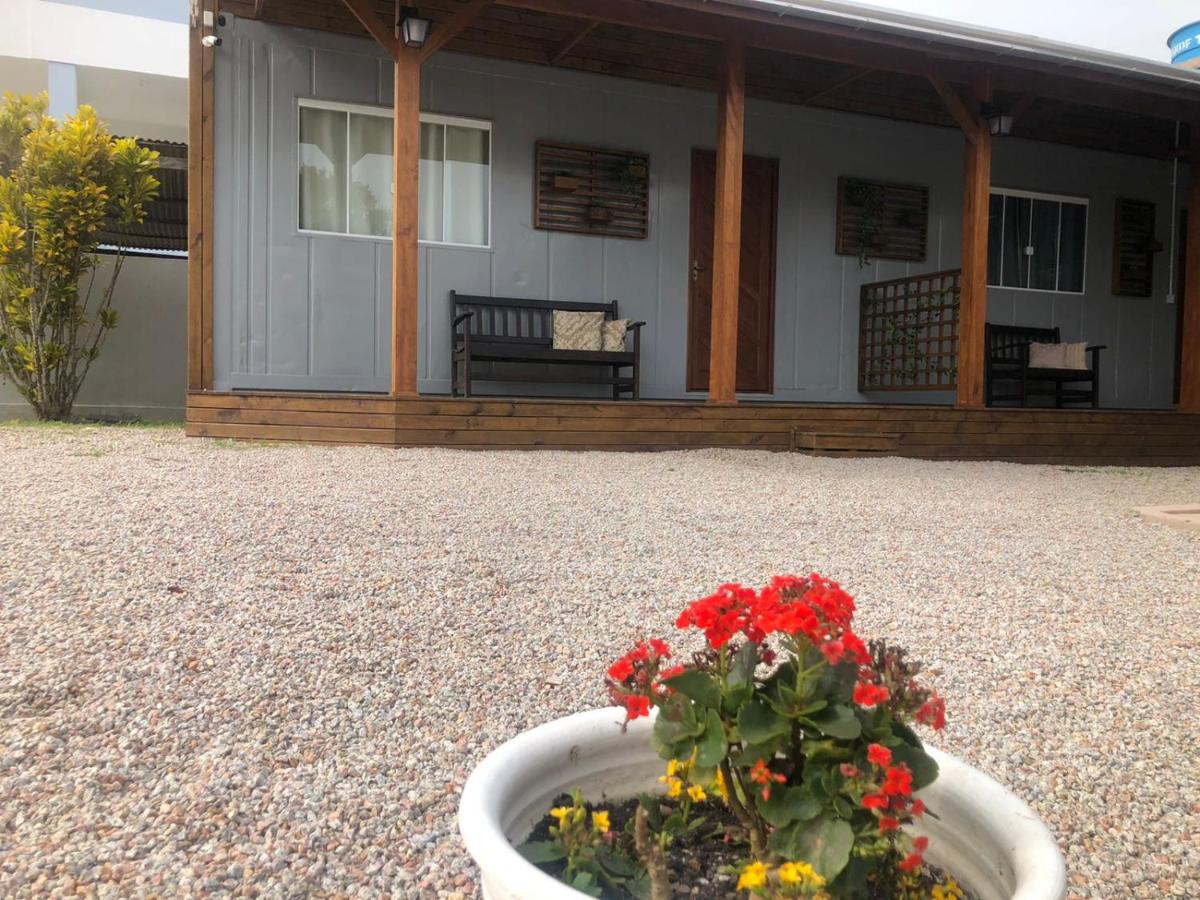 Studio Container Bombinhas - Housity