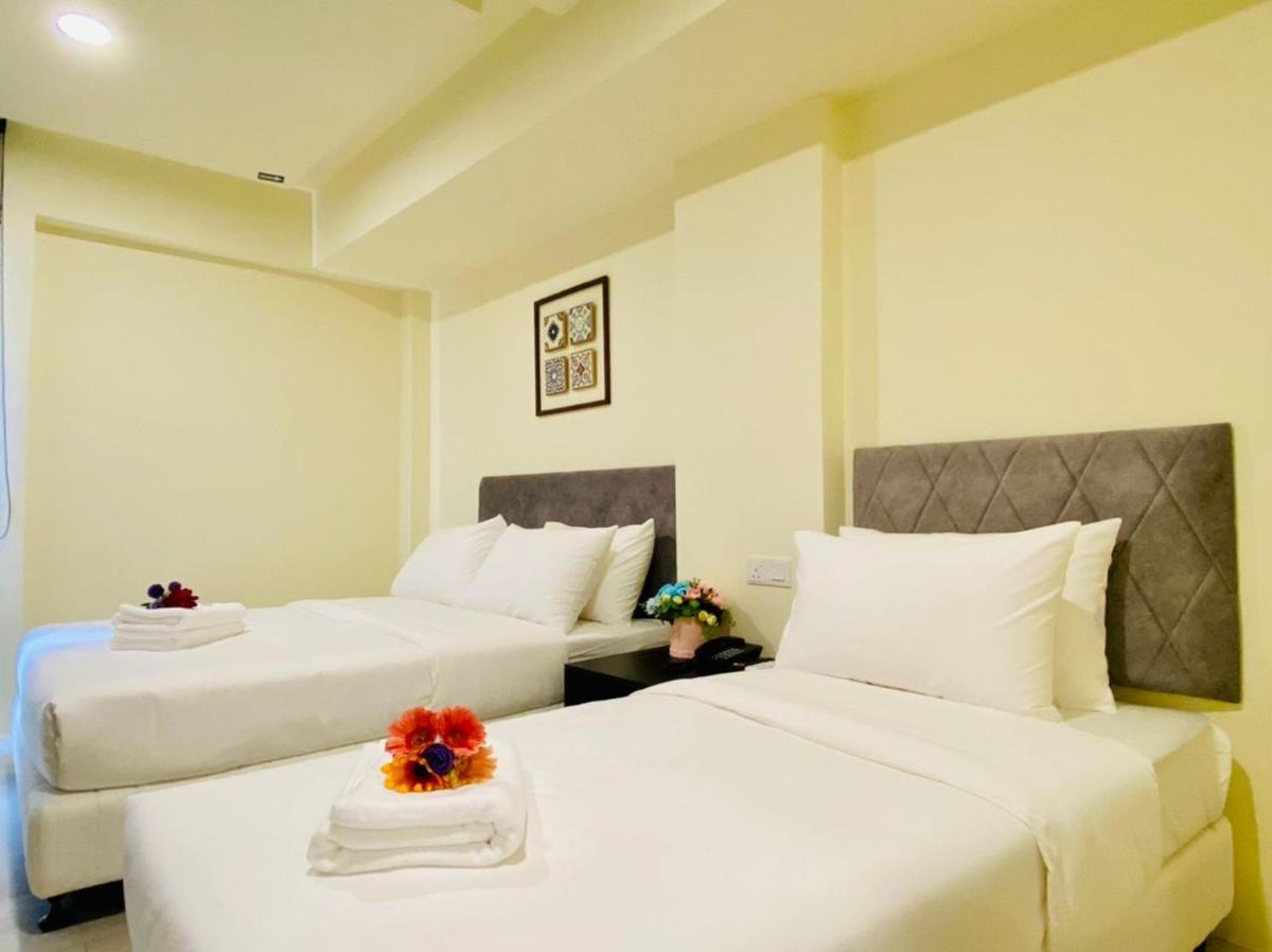 Bishop Hotel - Housity