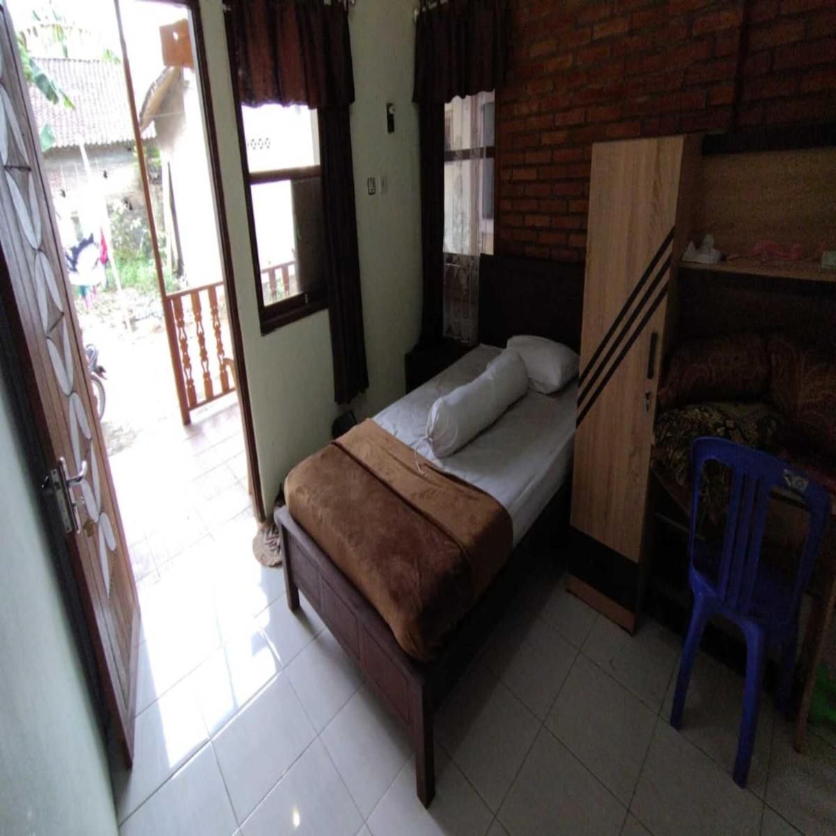 Borobudur Kampung Homestay - SUMAEDI - Housity