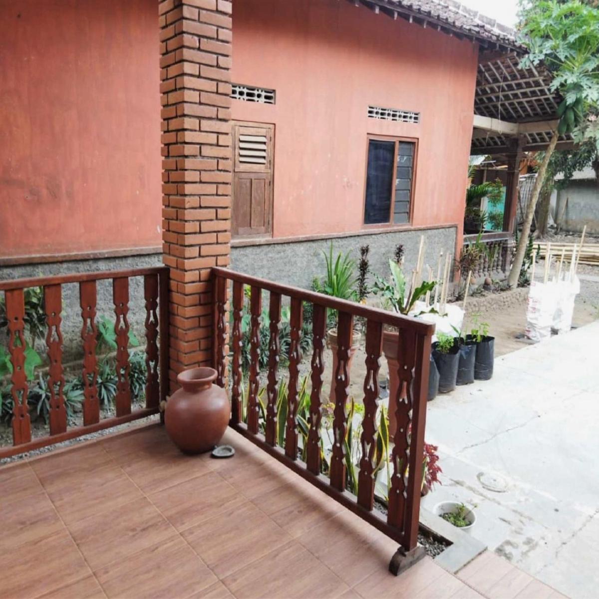 Borobudur Kampung Homestay - MUFID MAS'UD - Housity