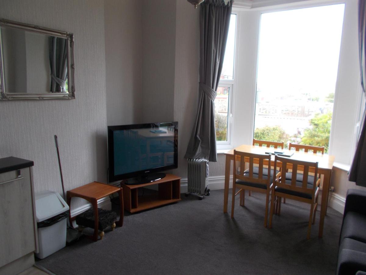 Kelso House holiday flats - Housity