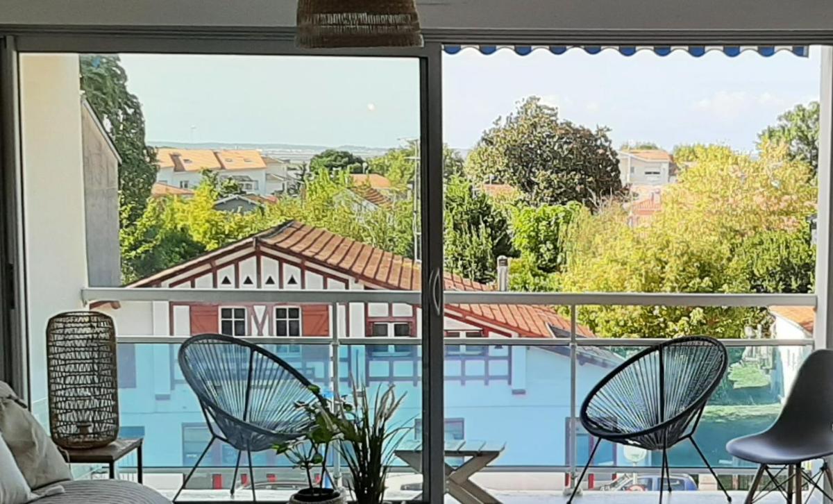 Résidence Estey T2 centre avec aperçu Bassin - Housity