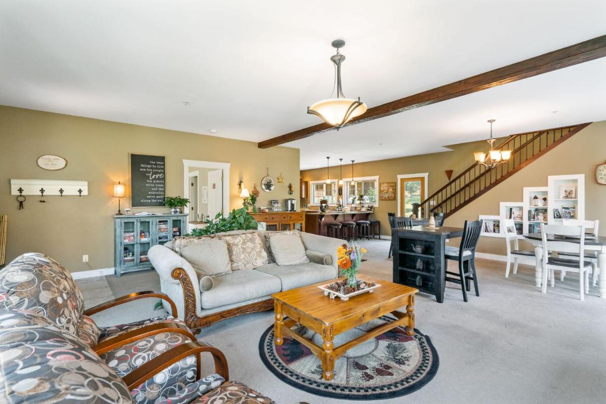 Granite Hills Inn - Housity