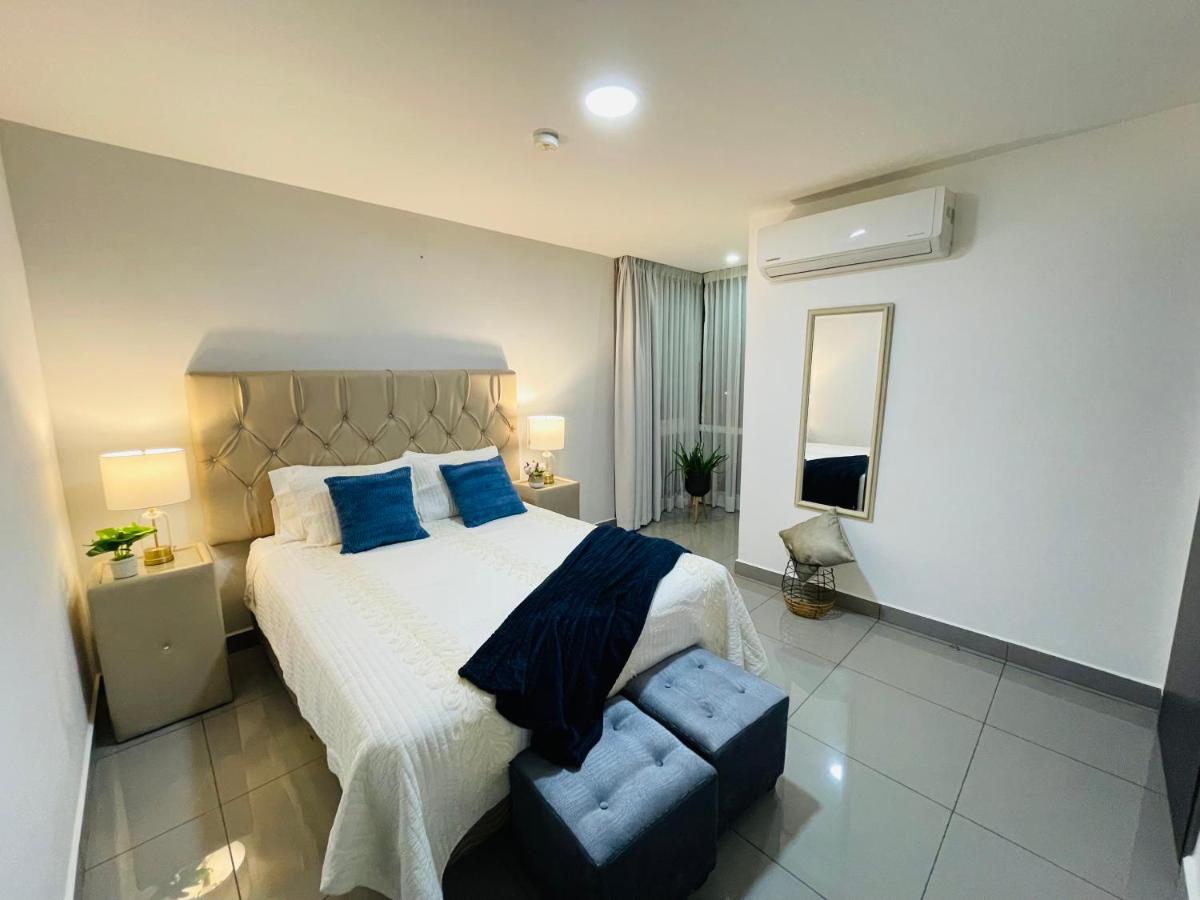 Fino y Elegante Condominio Ejecutivo - Housity