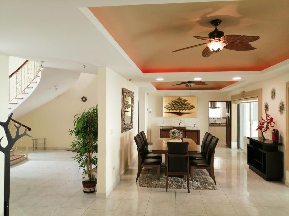 Casa Contoy Amazing House with Private Pool for 20 people 5 Bedrooms - Housity