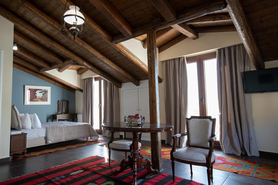 Ellinon Thea Arachova - Housity