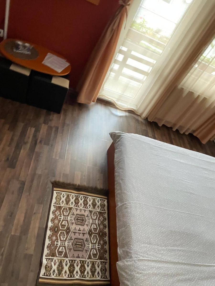 Vila Casa Ta - Housity