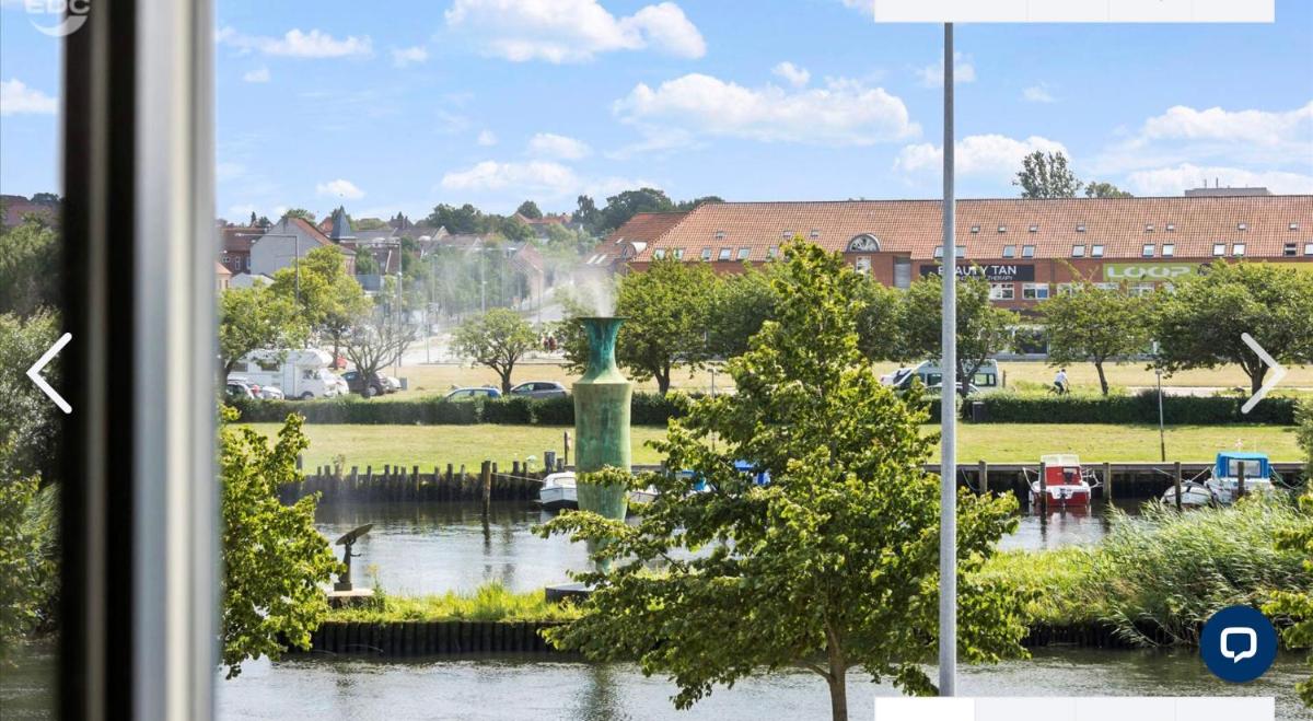 River view - Housity