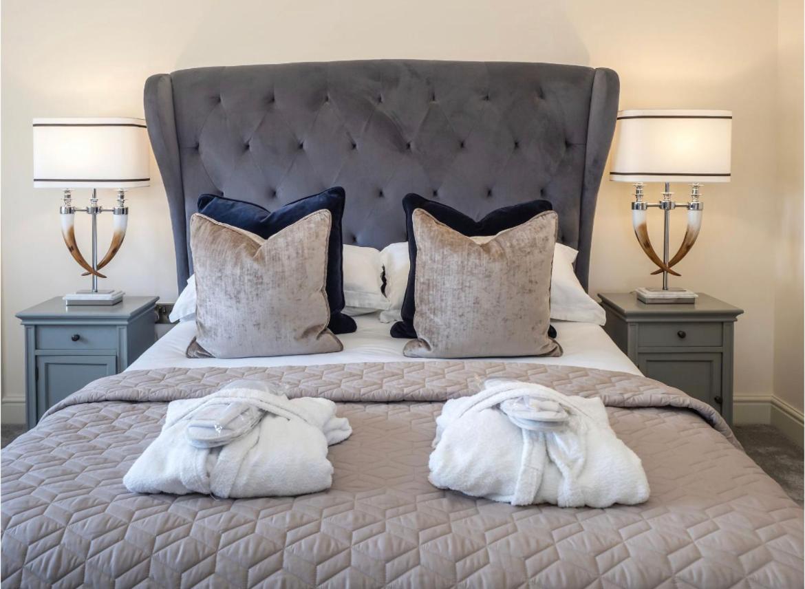 Enchanted Cottage - Housity