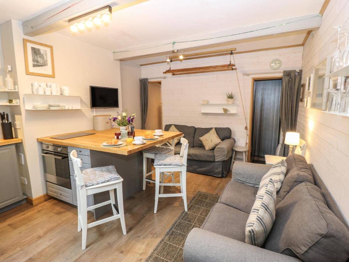 Bell Cottage - Housity