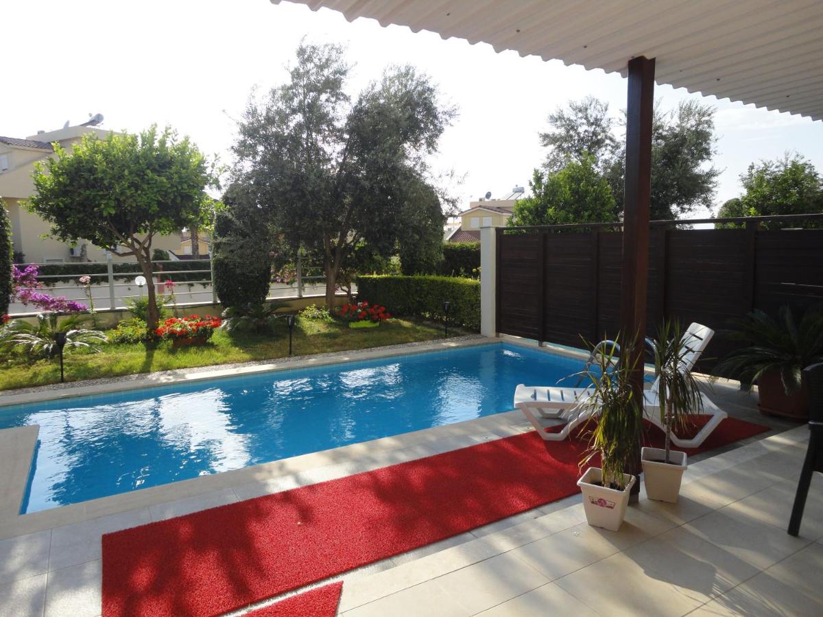 Suitetrails - Luxury Modern Private Villa in Side