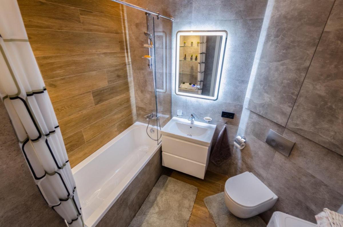 VIP - Smart - Housity