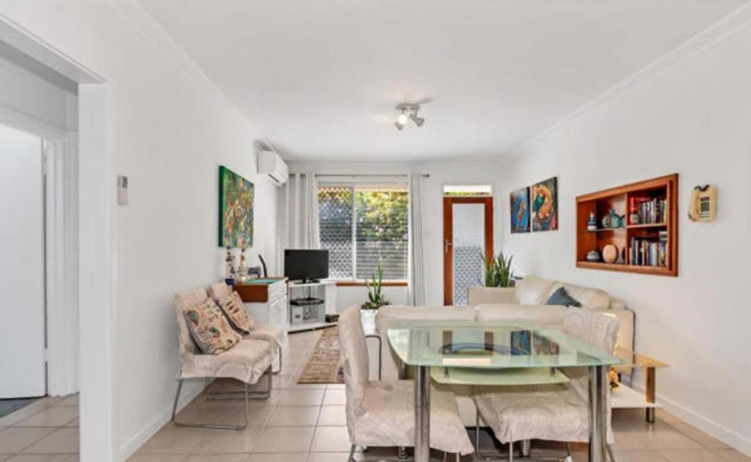 Island Villas Accommodation Unit 4-108 Arcadia Drive Shoalwater - Housity