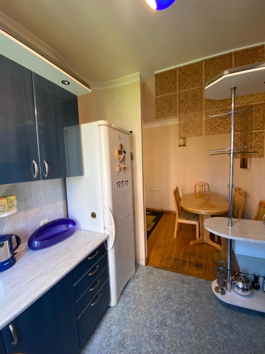 Suitetrails - Nalbandyan Apartment