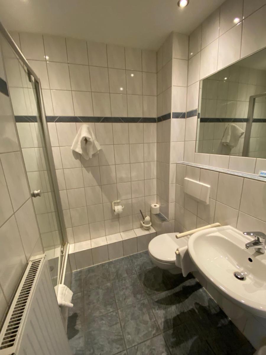 Hotel Montan - Housity