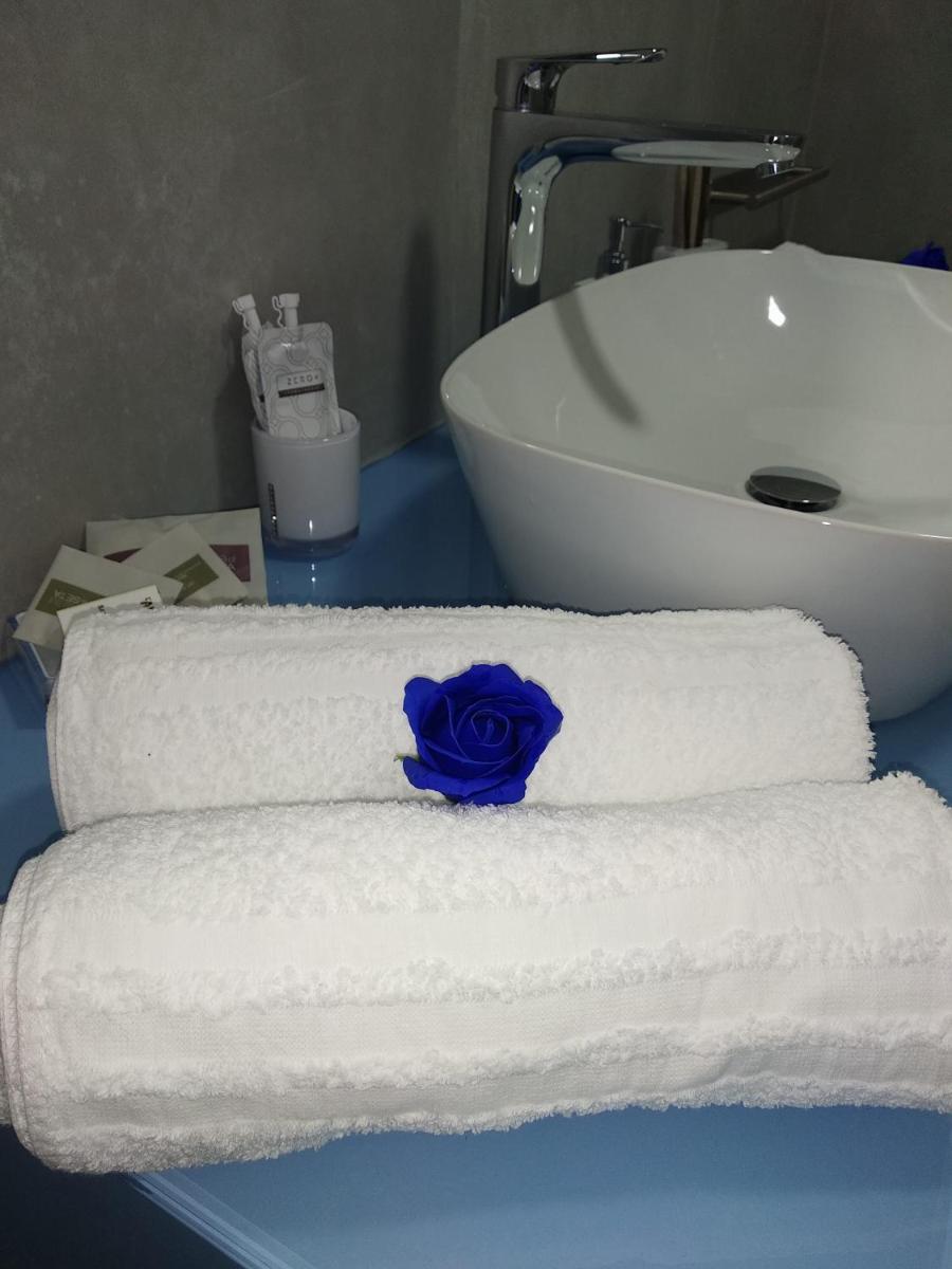 Blue Sky Garda - Zaffiro - Housity