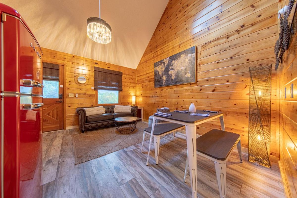 Mount Mitchell Eco Retreat - Housity