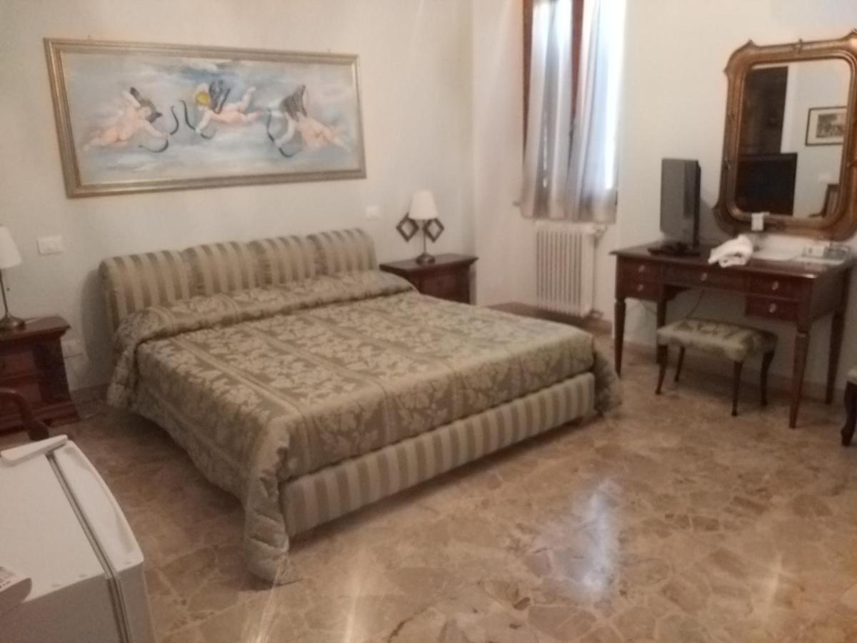 Antica casa di famiglia - Housity