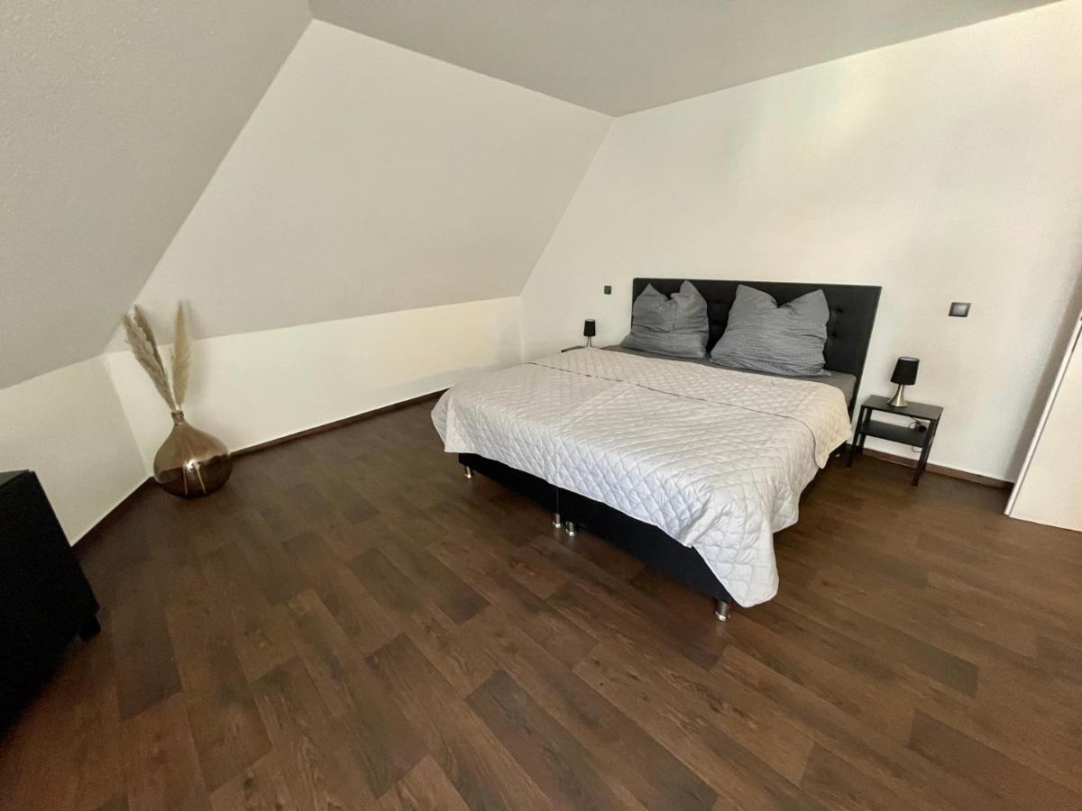 Suitetrails - Ferienwohnung Augenblick - Stylisches Apartment in der besten Altstadtlage von Erfurt