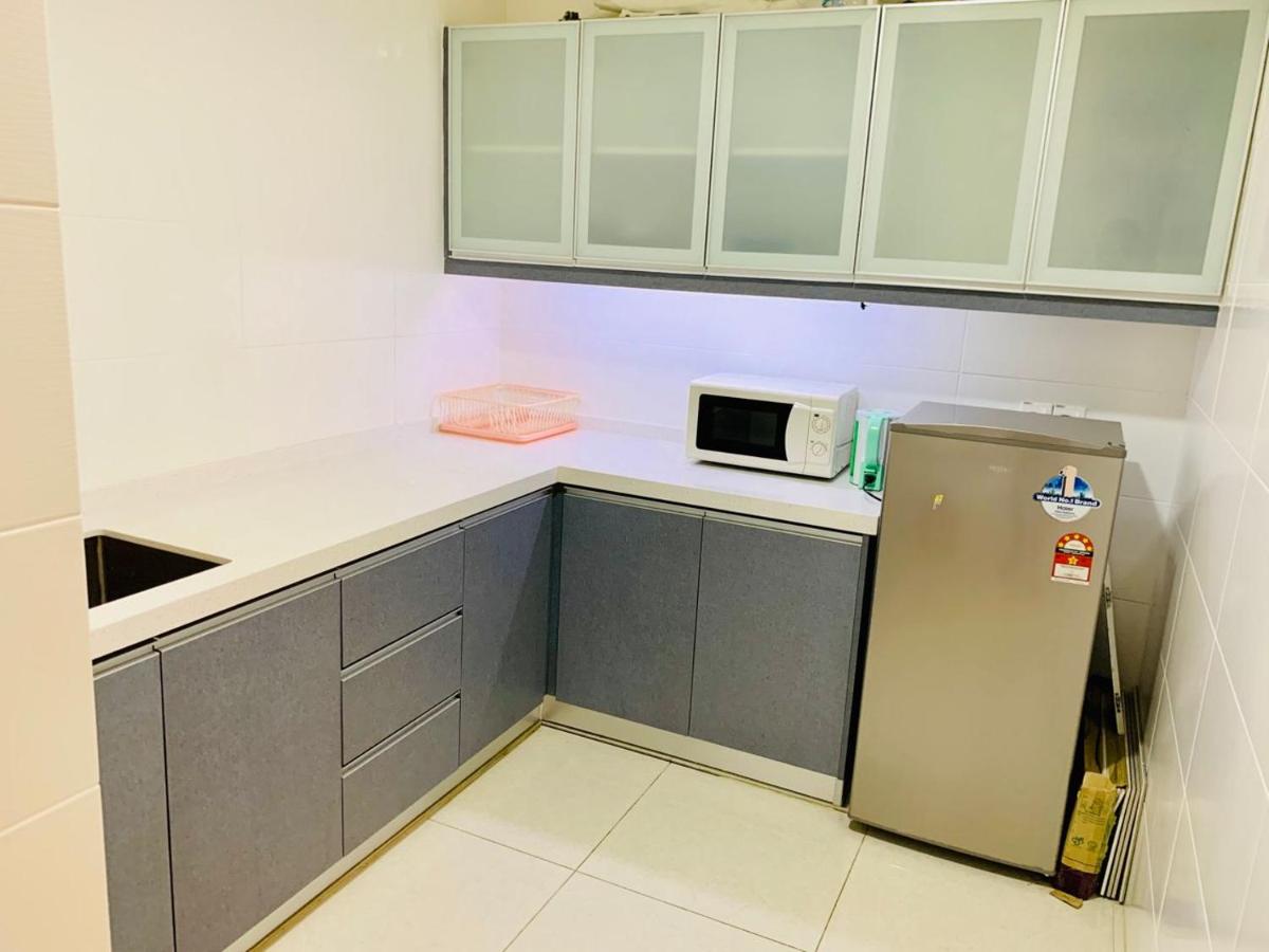 Reliance Service Suite@ Times square - Housity
