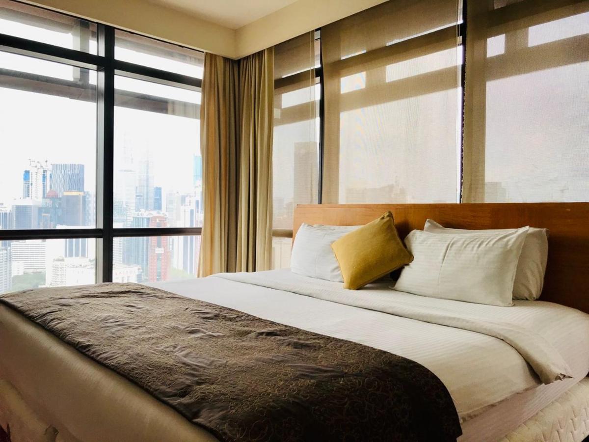 Reliance Service Suite@ Times square - Housity