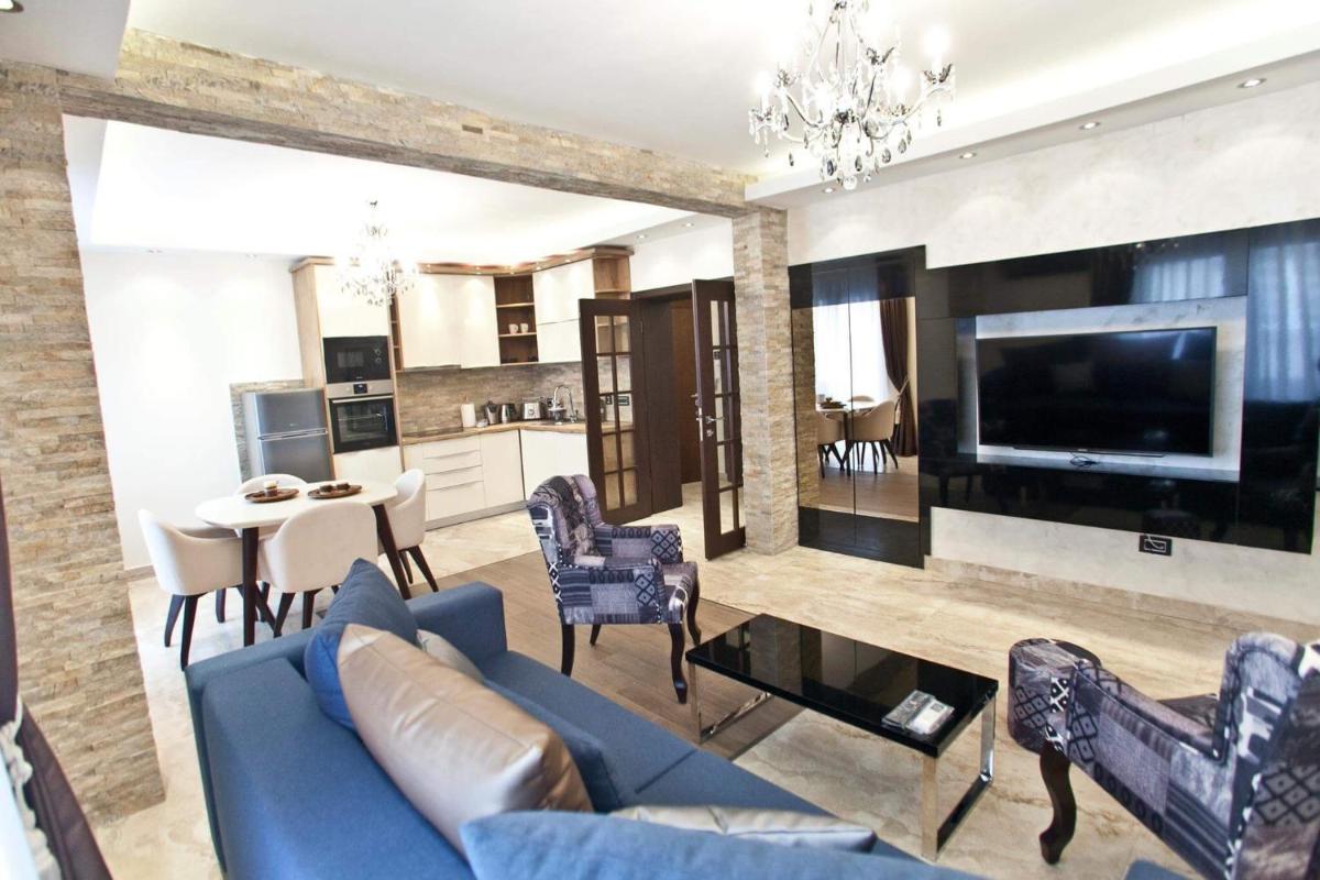 Belgrade's 1st class apartment, Vracar - Housity