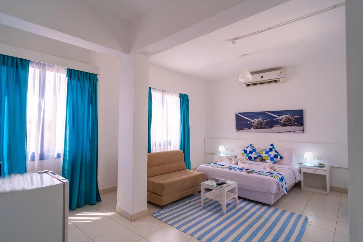 Lagoonie Lodge & Beach - Housity