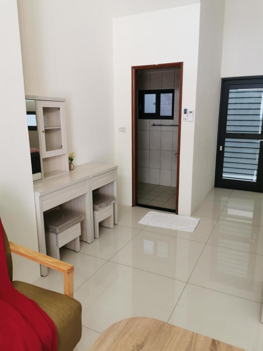 Apartment with Harbour View - Housity