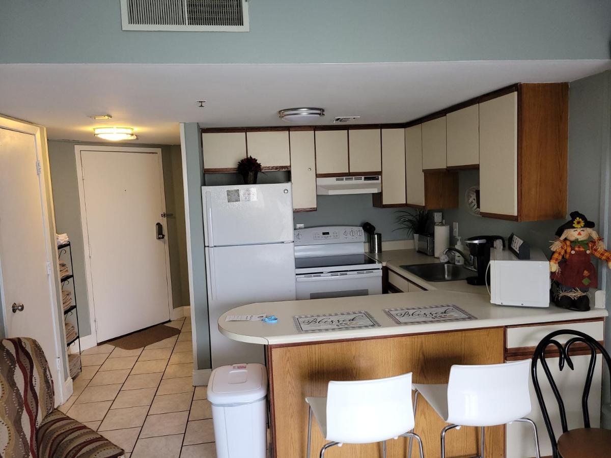 The Palace Unit 305 - Housity