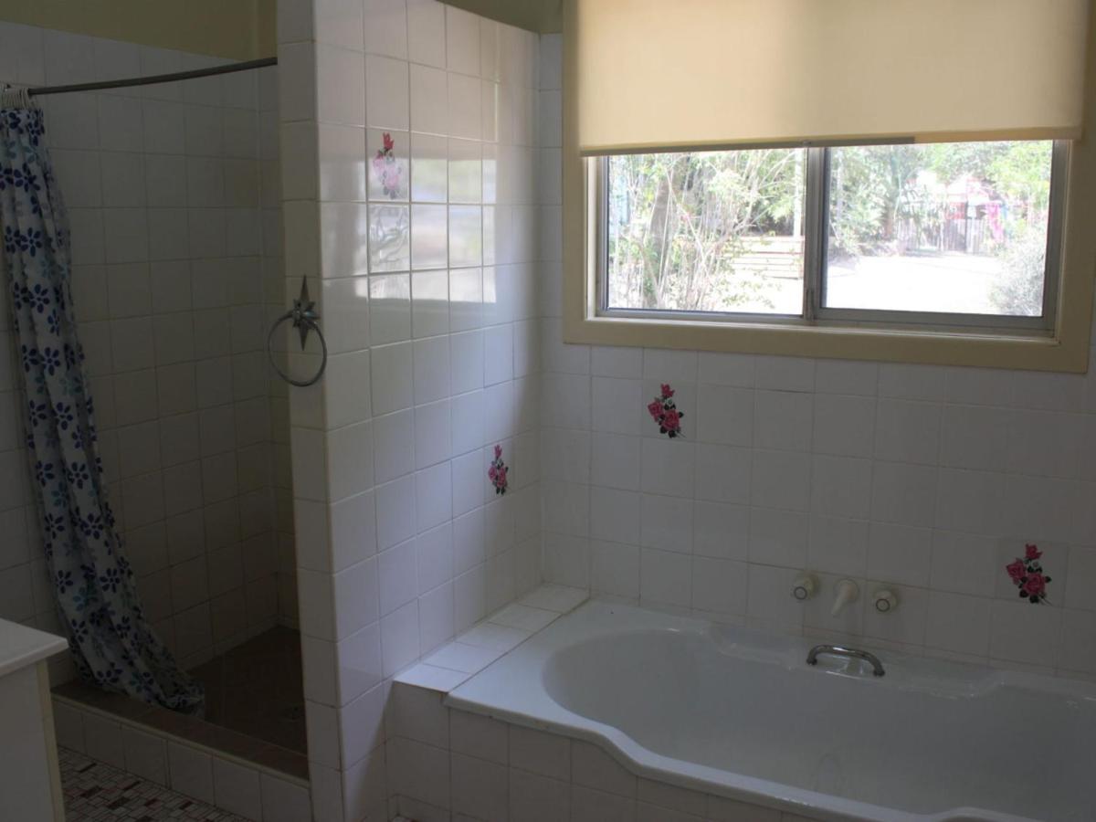 Luka Land - Housity