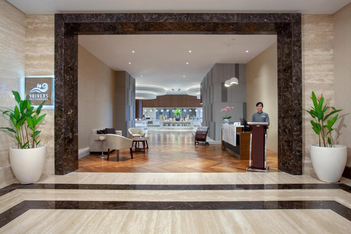 Wyndham Opi Hotel Palembang - Housity