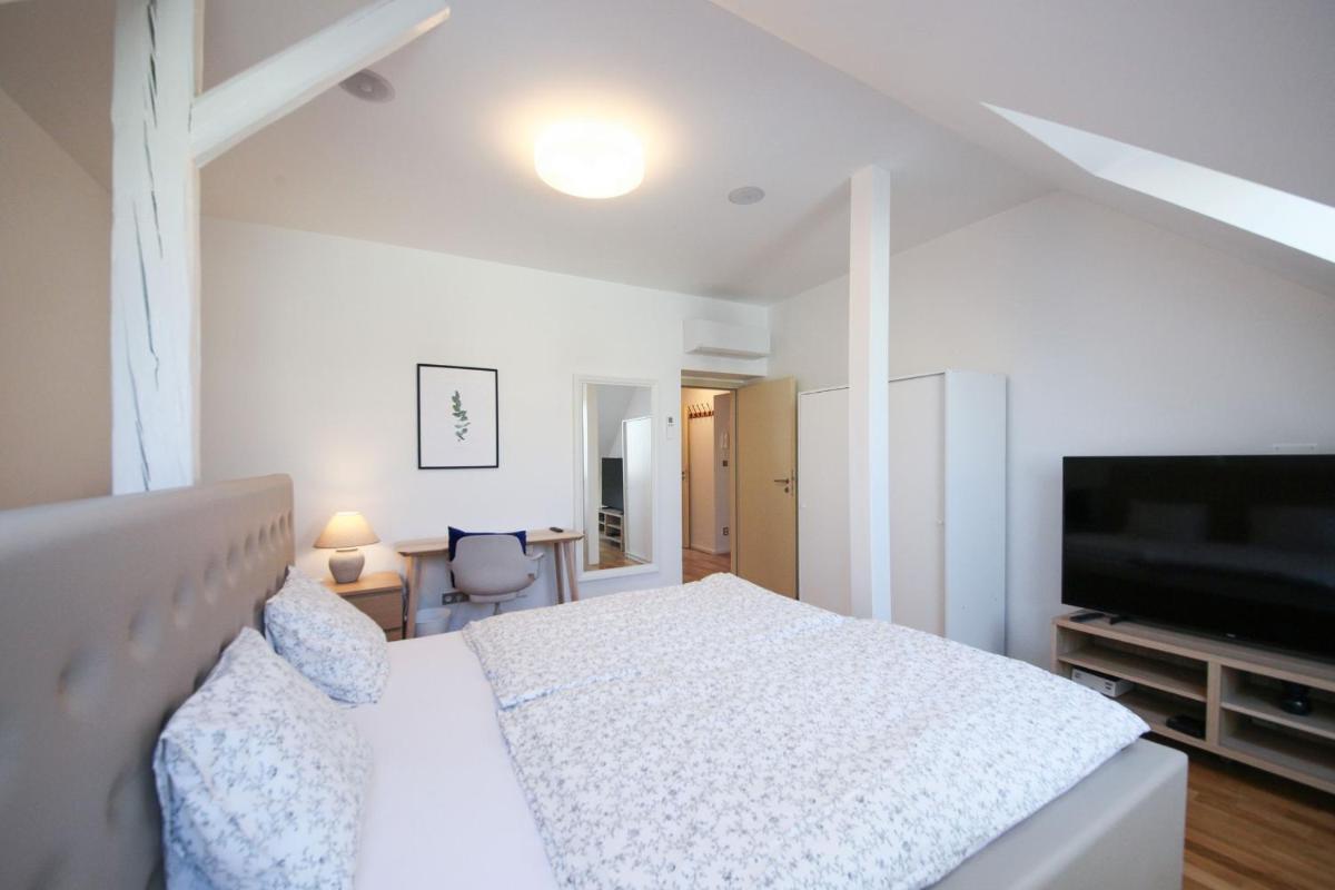 Prague Expat House II - Housity