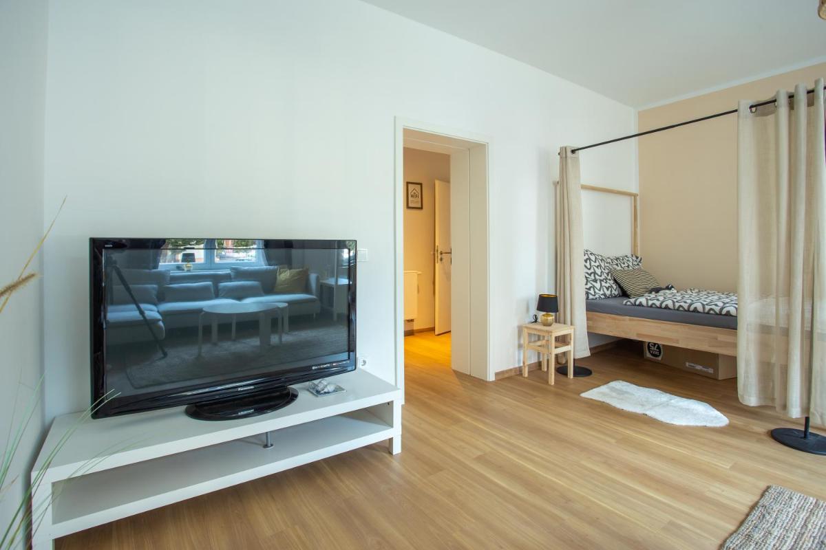 FullHouse - Halle - B2 - Daylight Bathroom - Nespresso - Housity