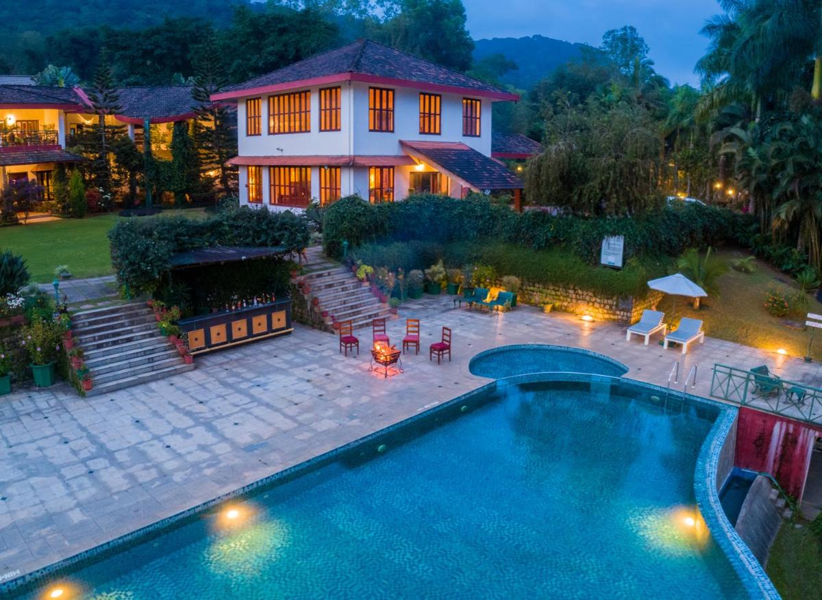 Amritara Ambatty Greens Resort - Housity