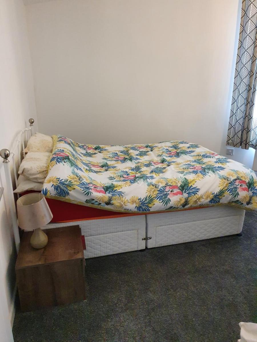 Sarah's Lodges - Housity