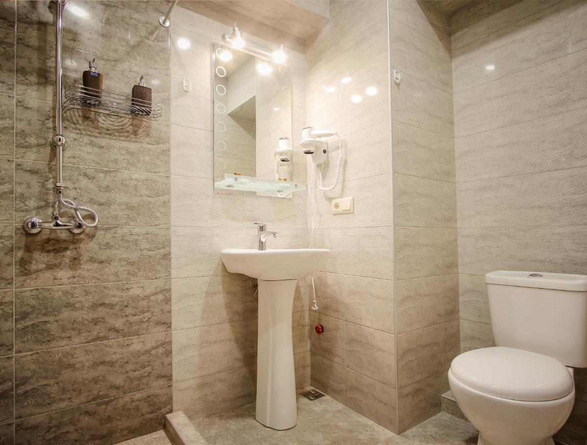 Hotel Toma's House - Housity