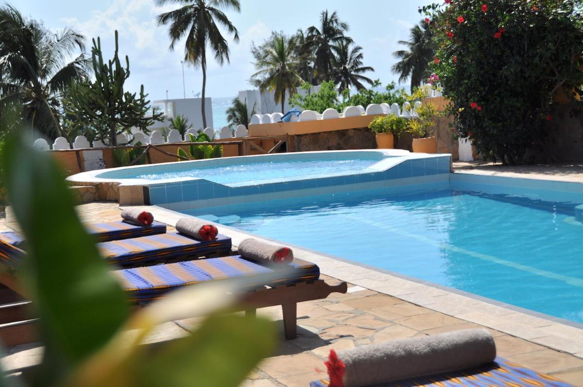 Zan View Hotel - Housity