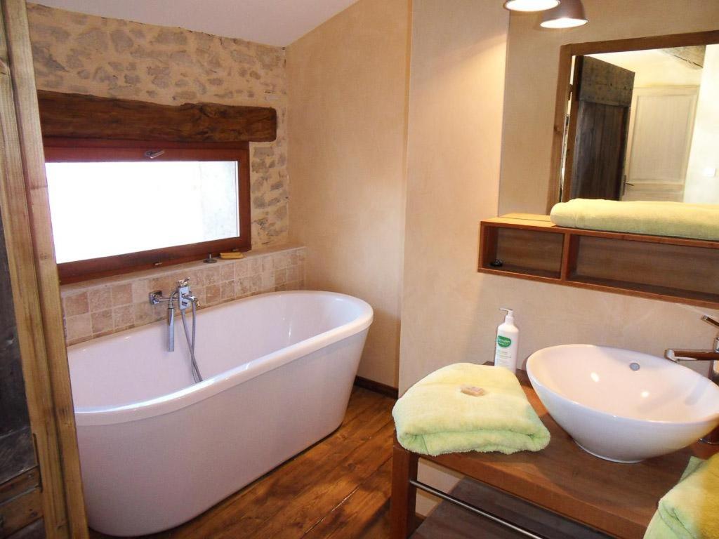 le relais d'elle - Housity