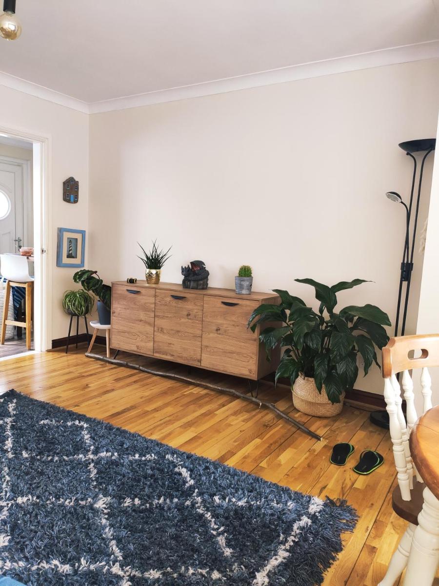 Single bedroom in quiet neighbourhood - Housity