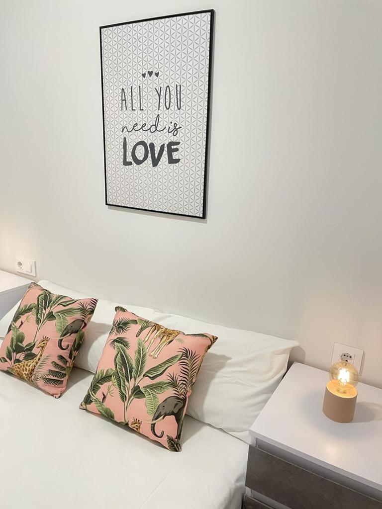 Apartamento la Paz WIFI y confort by apartamentos Logrono org - Housity