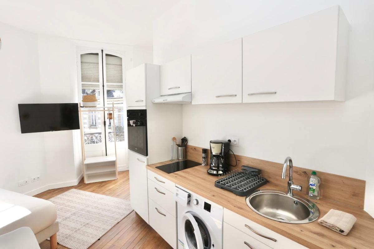 Napoléon Gare n4 Studio Lumineux ByLocly - Housity