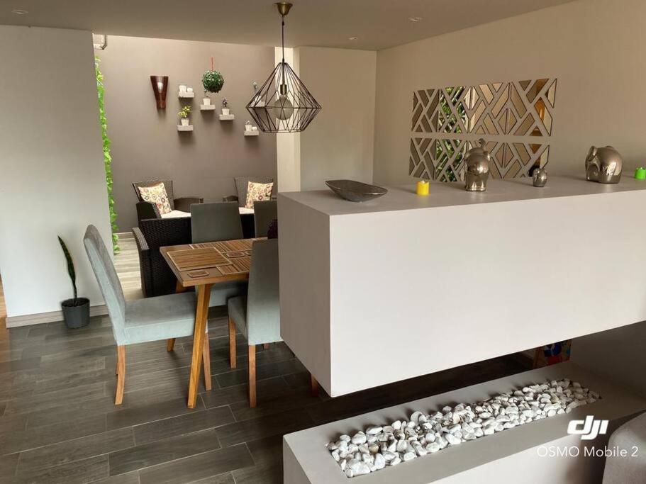 SU CASA PARA DESCANSO EN FAMILIA Y/O TRABAJO - Housity