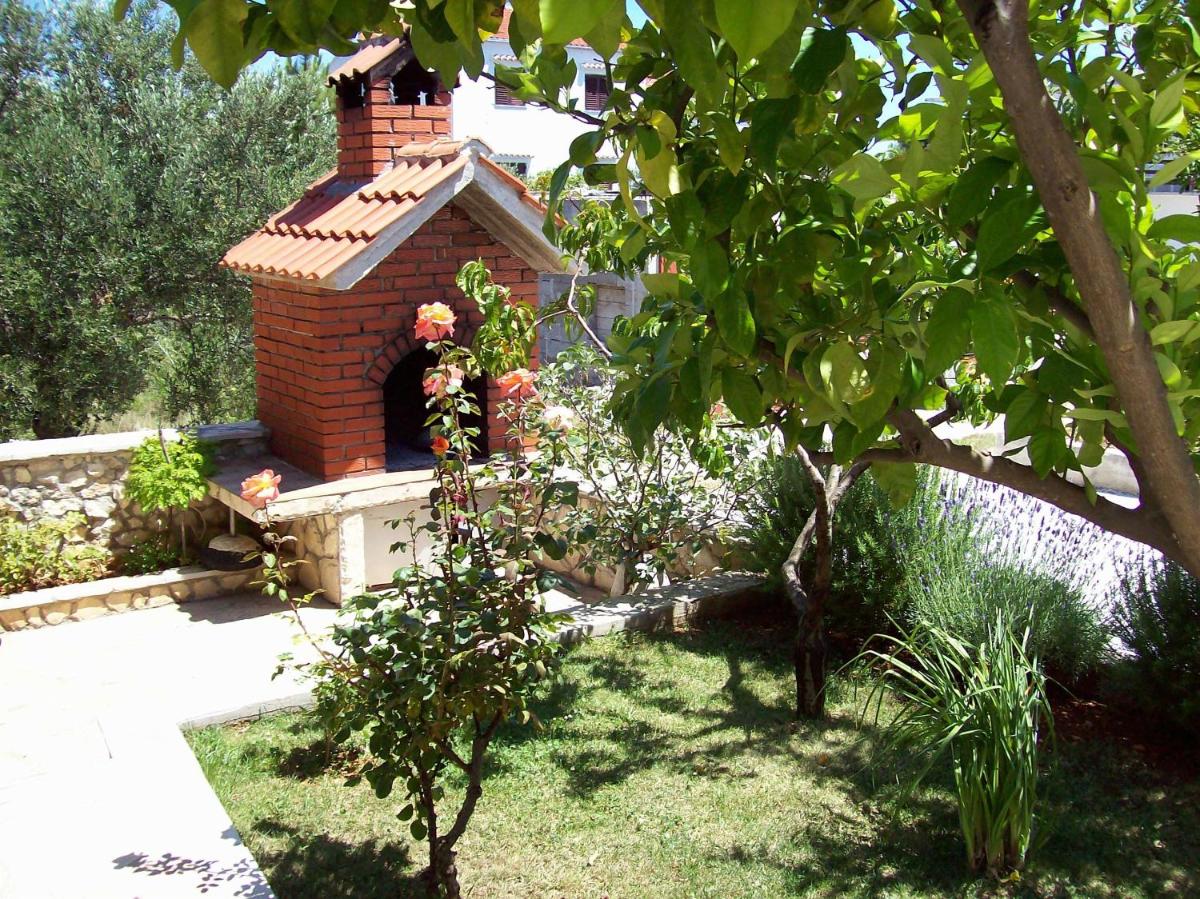 Apartments Barac - Housity