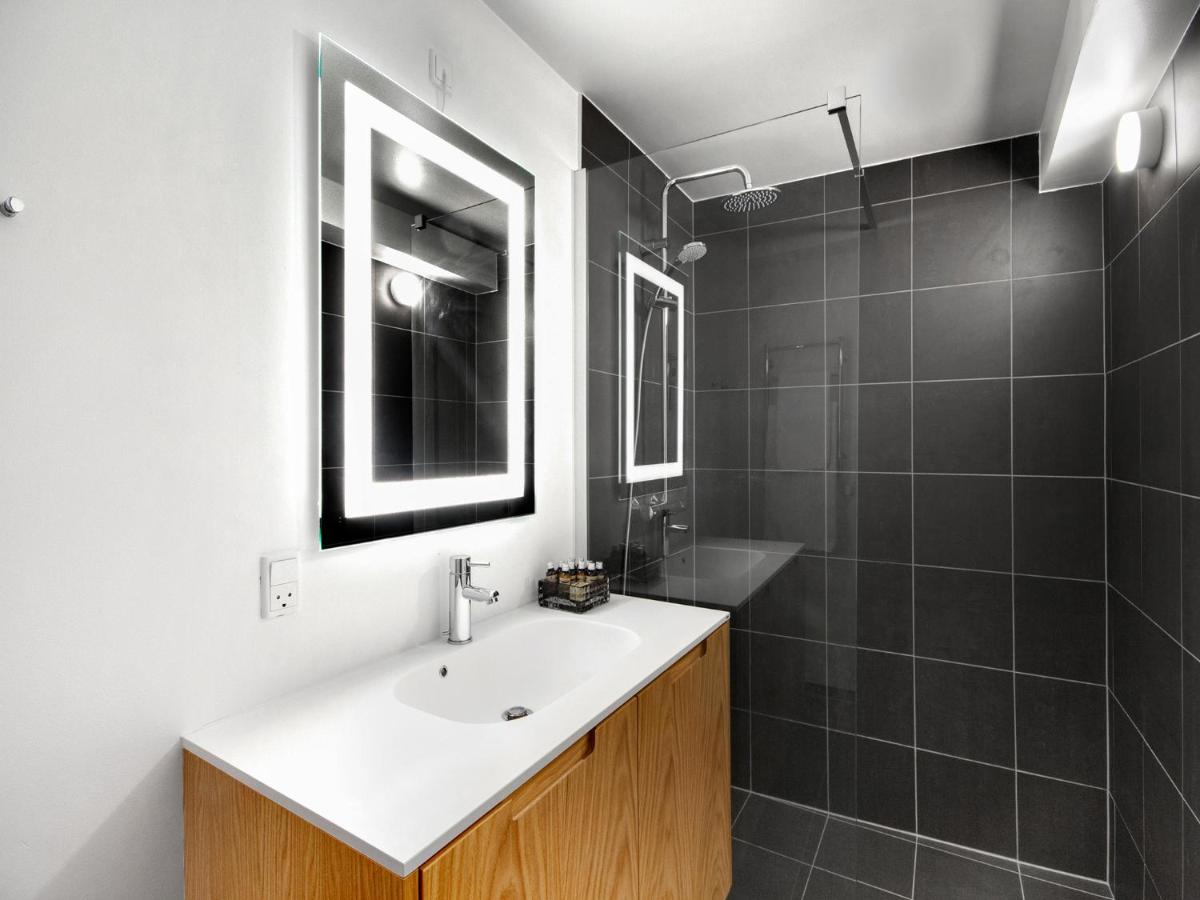 Sanders Regent - Endearing One-Bedroom Apartment Near Central Square - Housity
