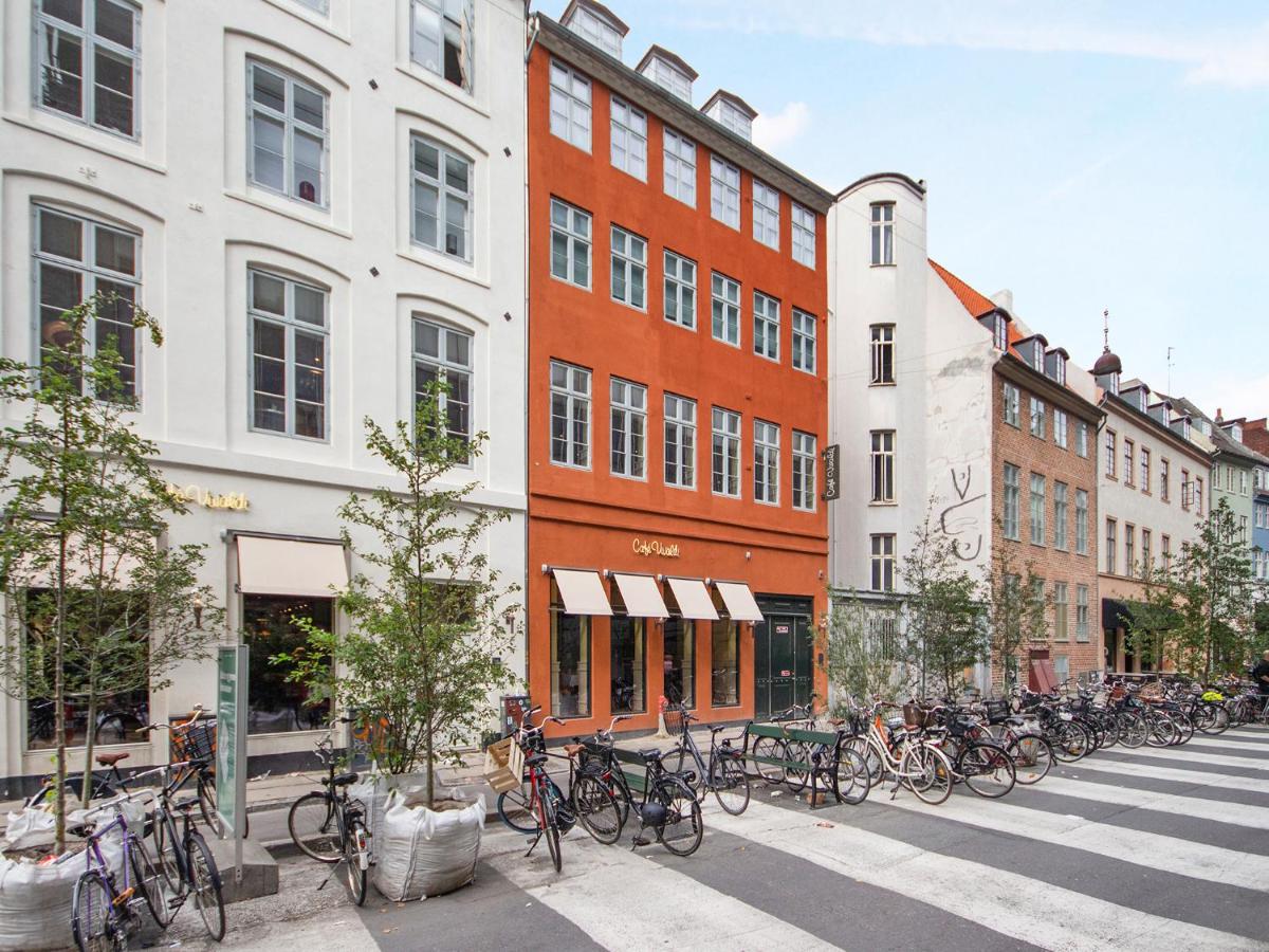 Sanders Regent - Endearing One-Bedroom Apartment Near Central Square - Housity