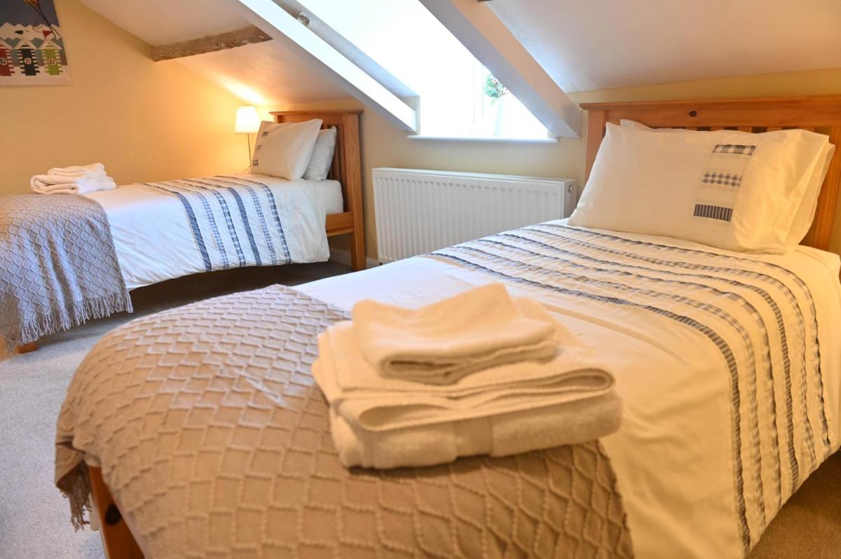 Mayfield Cottage - Housity