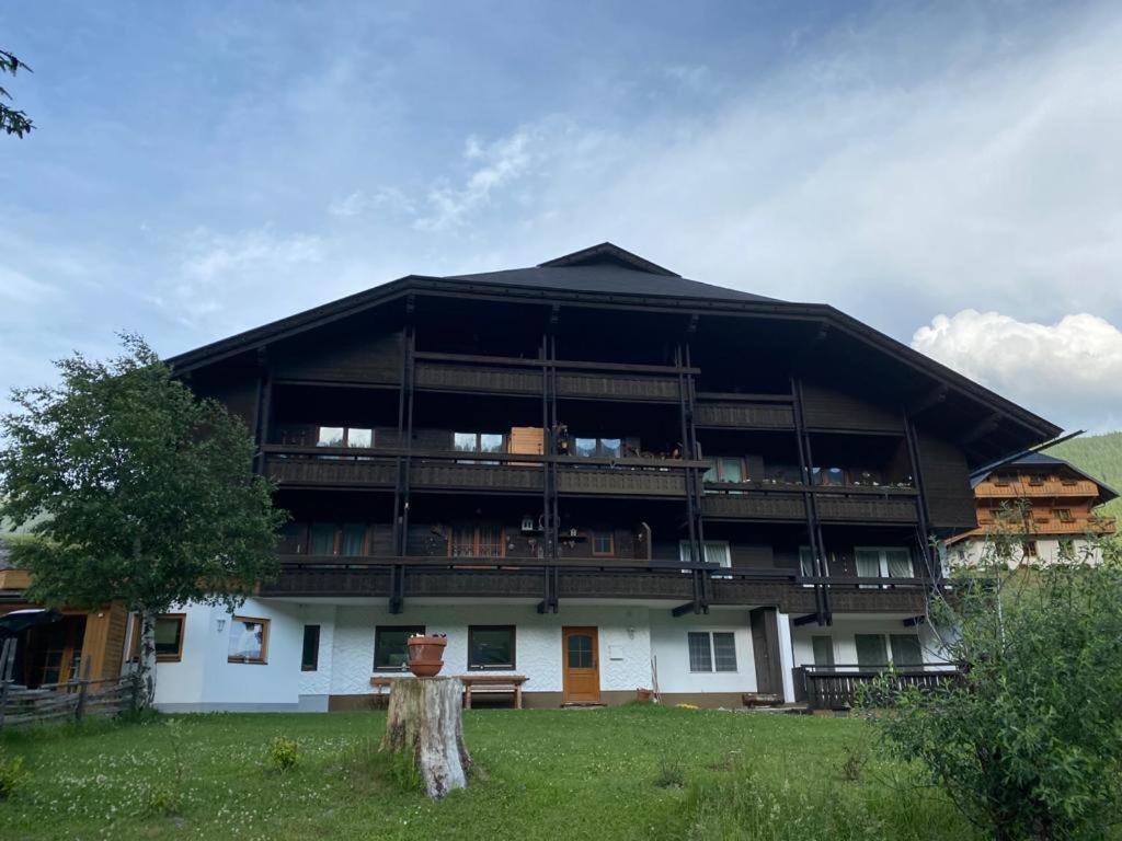 Apartment GRANAT - Housity