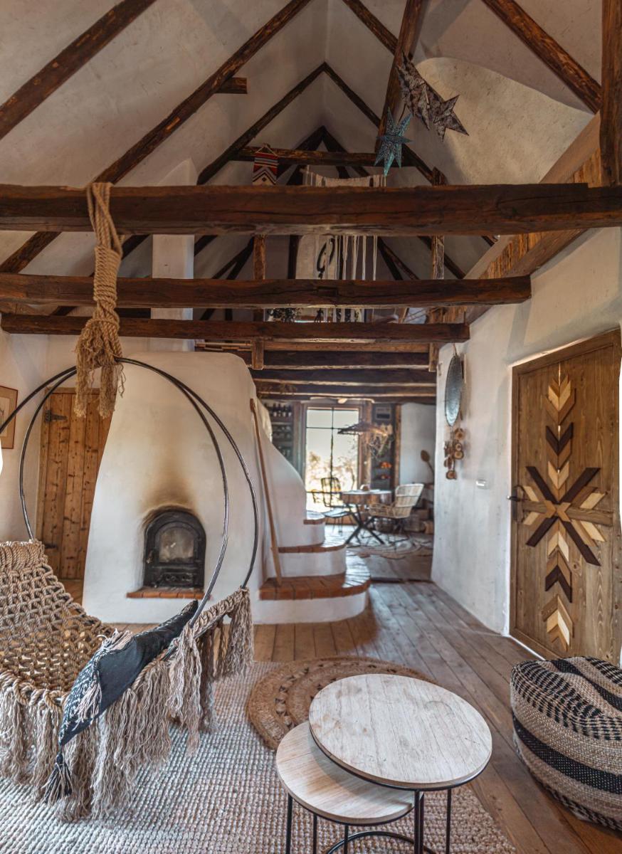 Nooks by AdyBeca - Balnaca Traditional Nook - Housity