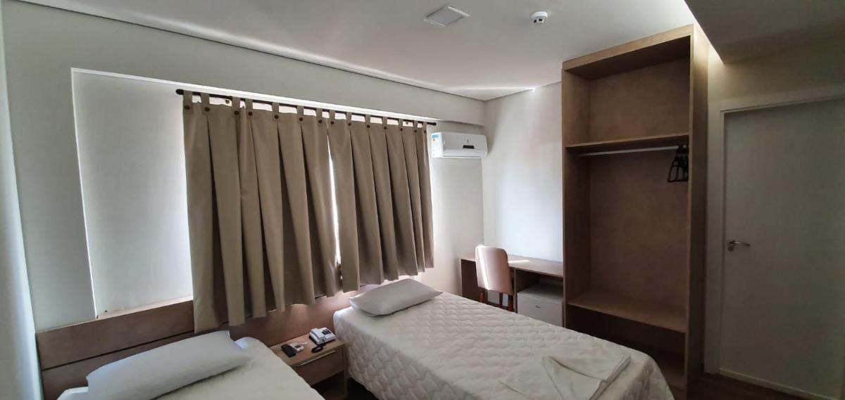 Hotel Fatti - Housity